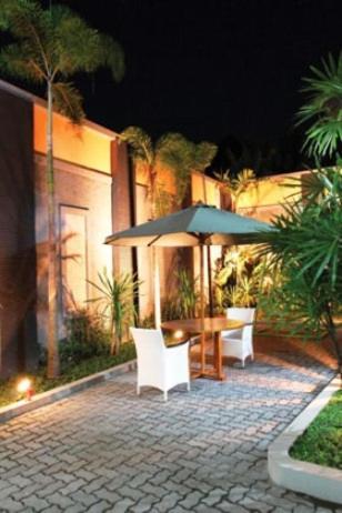 Pondok Villa Hotel Джокьякарта Экстерьер фото